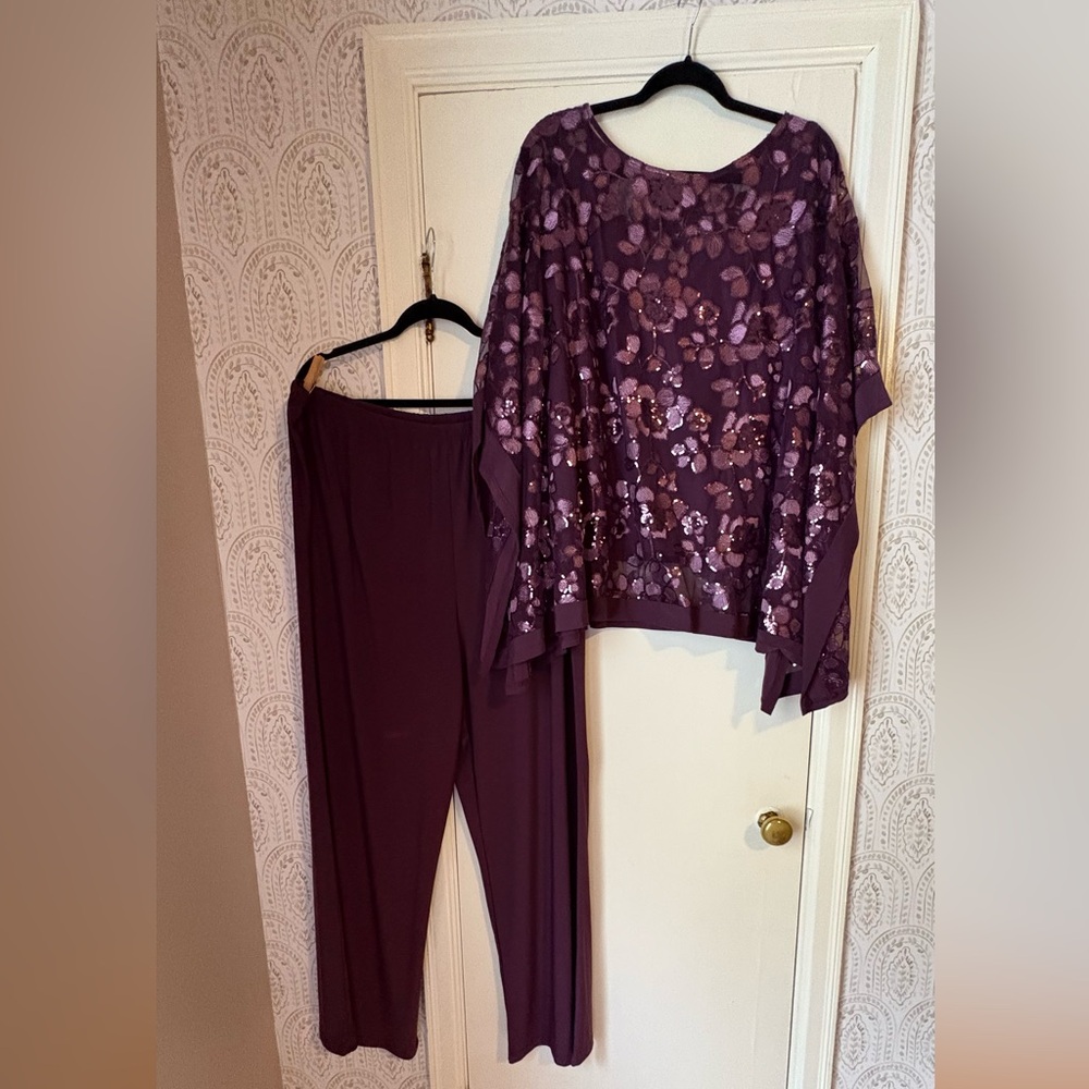 Oleg Cassini Deep Purple Lace Gown